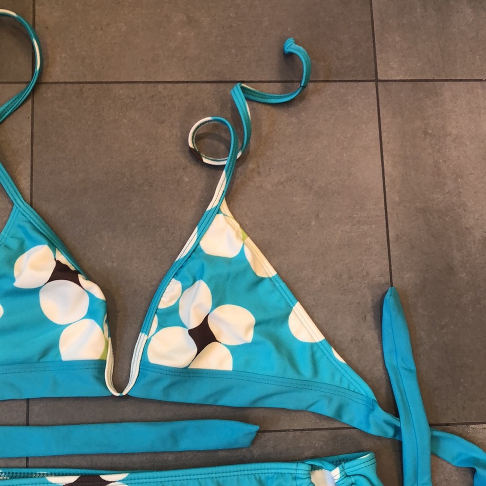 Roxy Bathing Suit - Picture 3 of 10